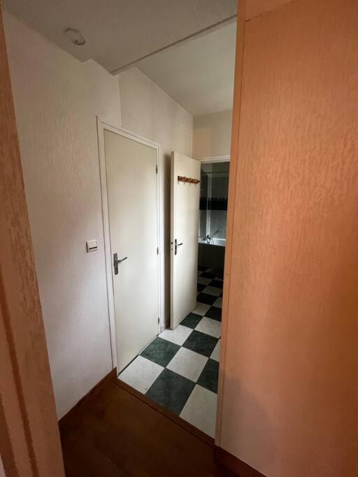 Etage Prive Autonome - Centre Historique Lägenhet Bourges Exteriör bild